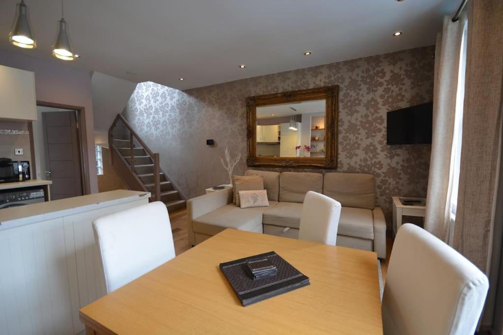 Cheerful 2 Bed Home With Terrace In Central Camden London Exterior photo